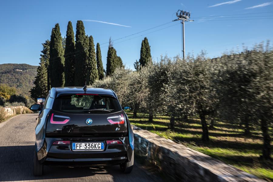  BMW i3 CrossFade by Garage Italia Customs 2016 года  (фото 20 из 30)